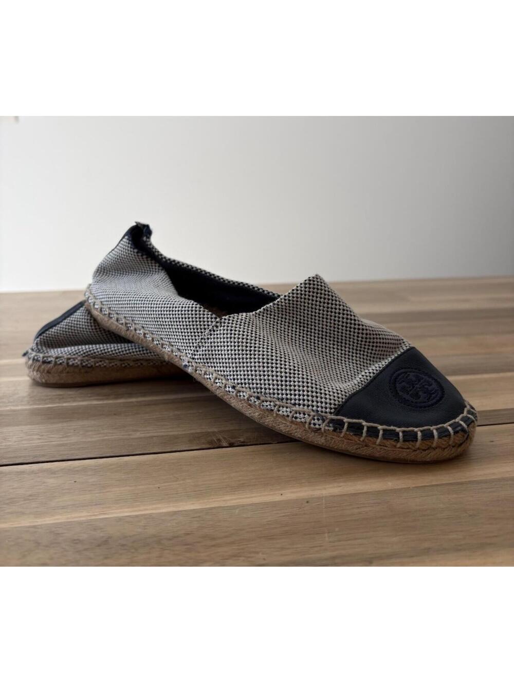 Tory Burch Espadrille Flats Navy Blue Logo Canvas Sz 7.5